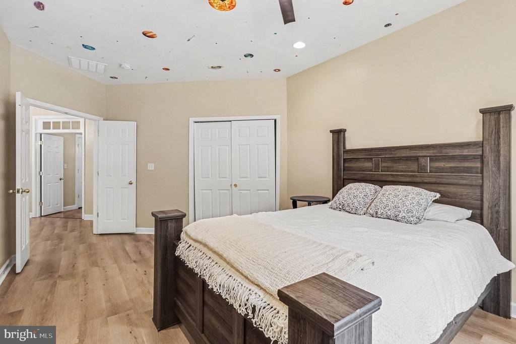 520 Oak Grove Drive - Photo 5