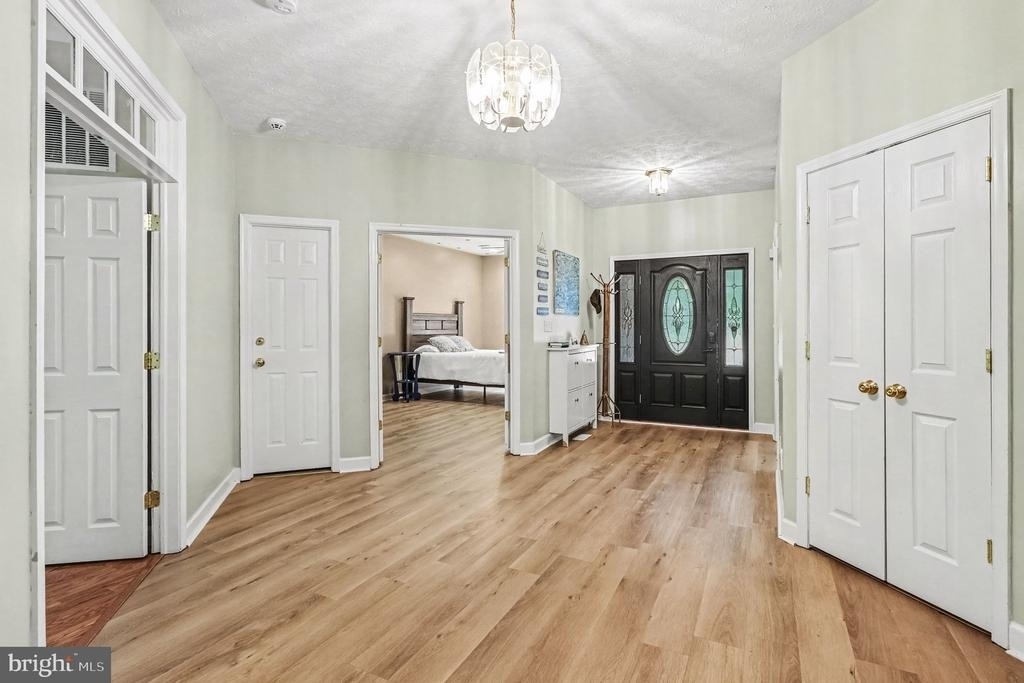 520 Oak Grove Drive - Photo 3