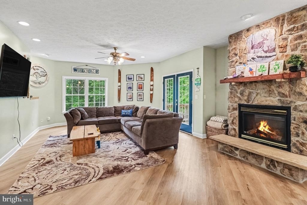 520 Oak Grove Drive - Photo 23