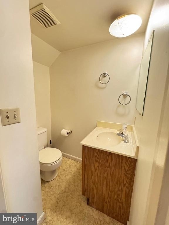 16136 Clarence Court - Photo 5