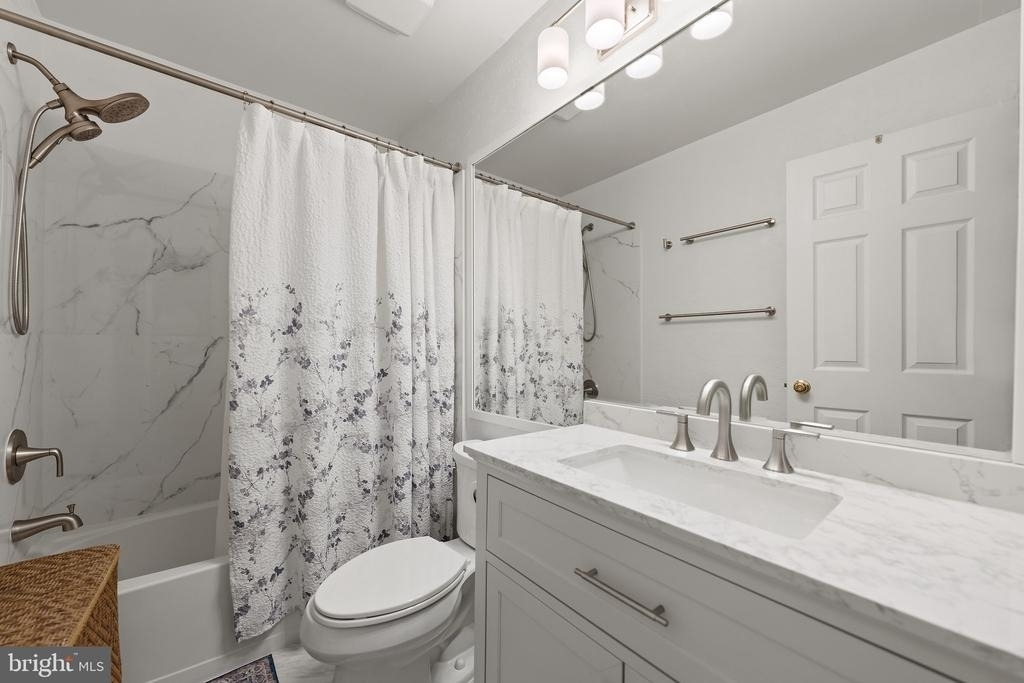 1122 Cypress Tree Place - Photo 21