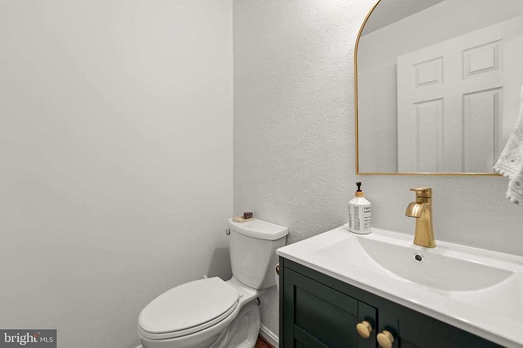 1122 Cypress Tree Place - Photo 12