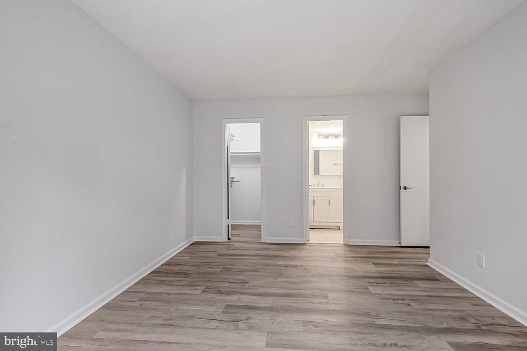 10223 Valentino Drive - Photo 21