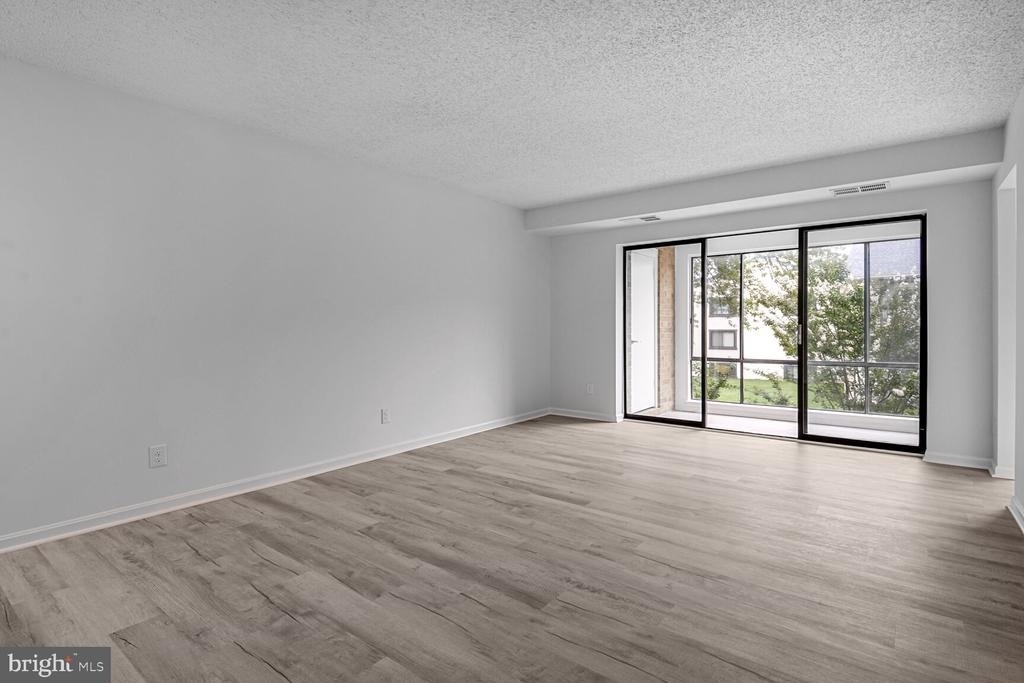 10223 Valentino Drive - Photo 8