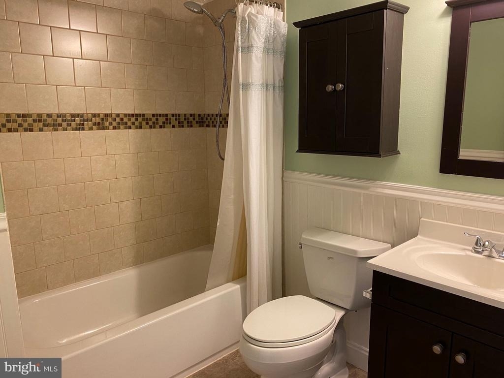 1666 Barnstead Drive - Photo 27