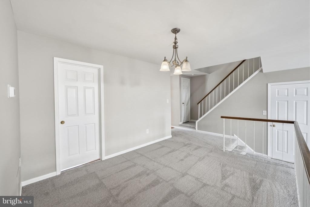 7978 Revenna Lane - Photo 9