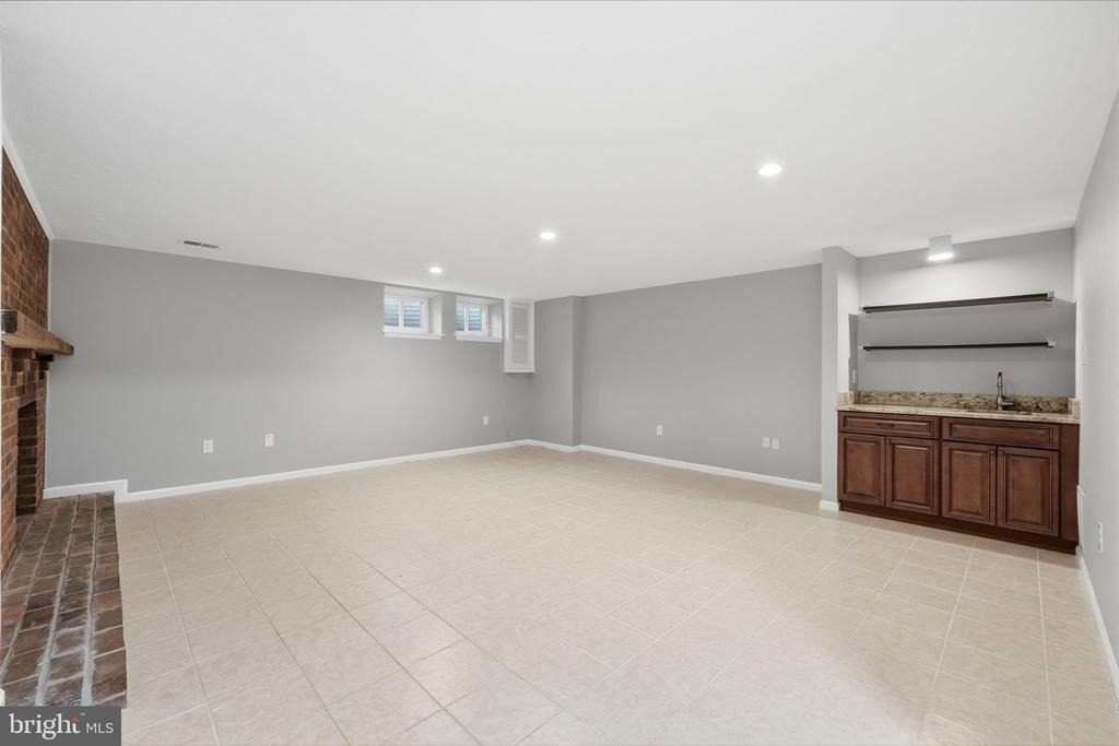 7978 Revenna Lane - Photo 22