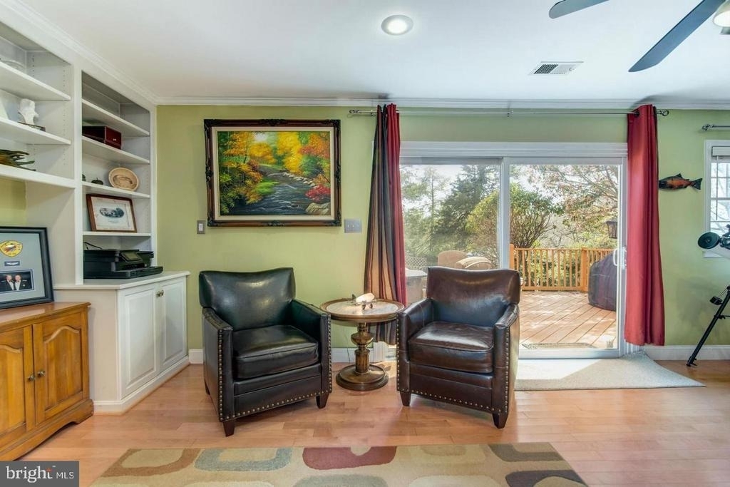 8857 Glenridge Court - Photo 12