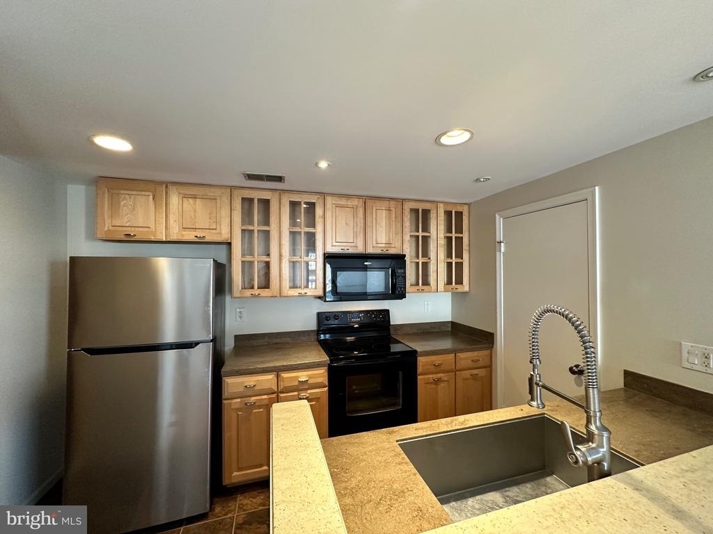 4311 Pembrook Village Drive - Photo 2