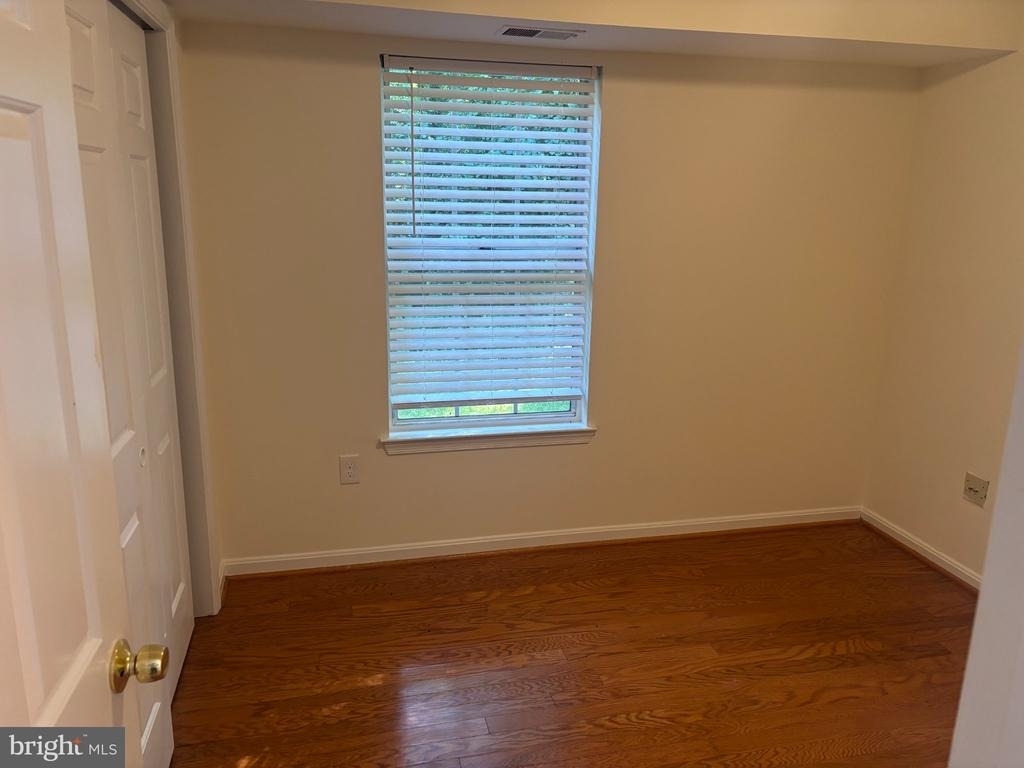 5700 Olde Mill Court - Photo 5