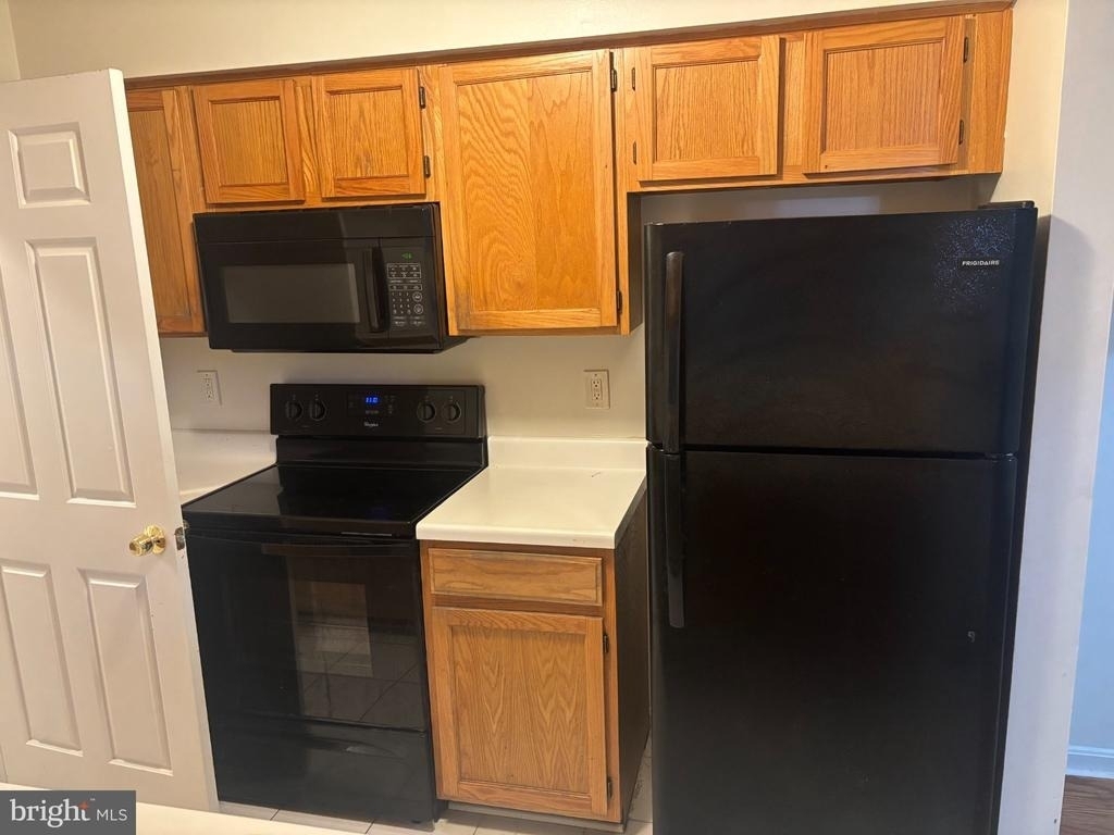 5700 Olde Mill Court - Photo 2