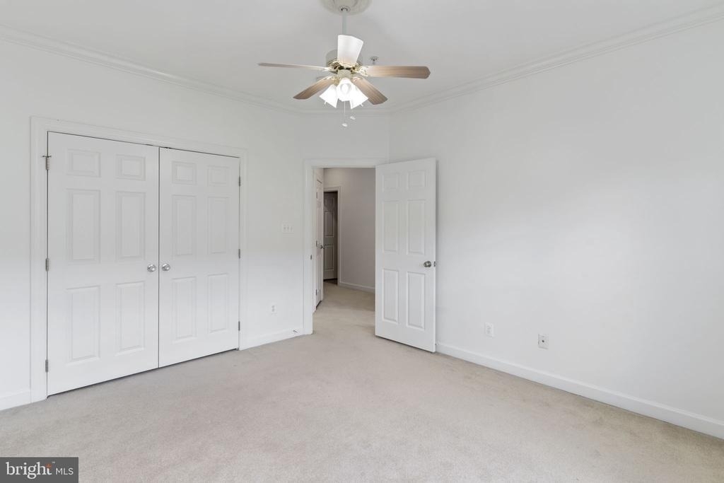5675 Harrington Falls Lane - Photo 30