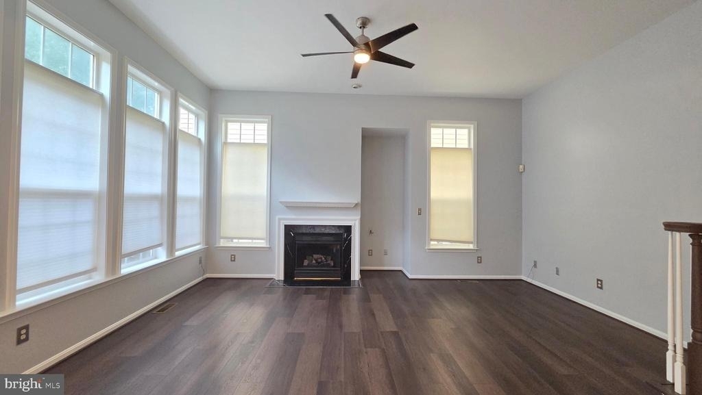 7659 Shuttington Drive - Photo 14