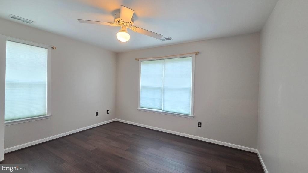 7659 Shuttington Drive - Photo 17