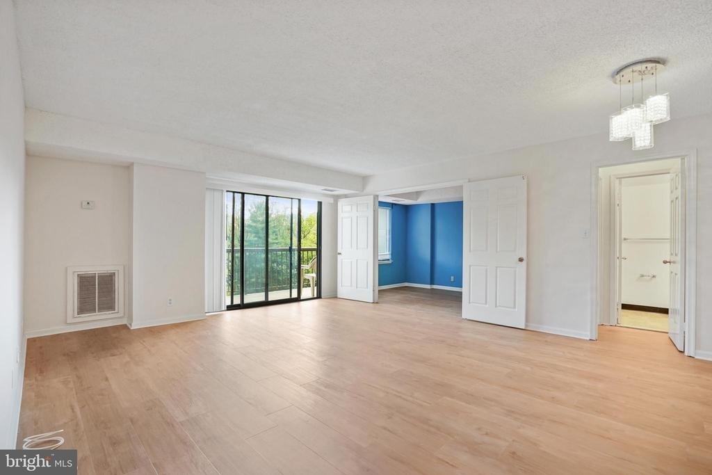 3800 Powell Lane - Photo 16