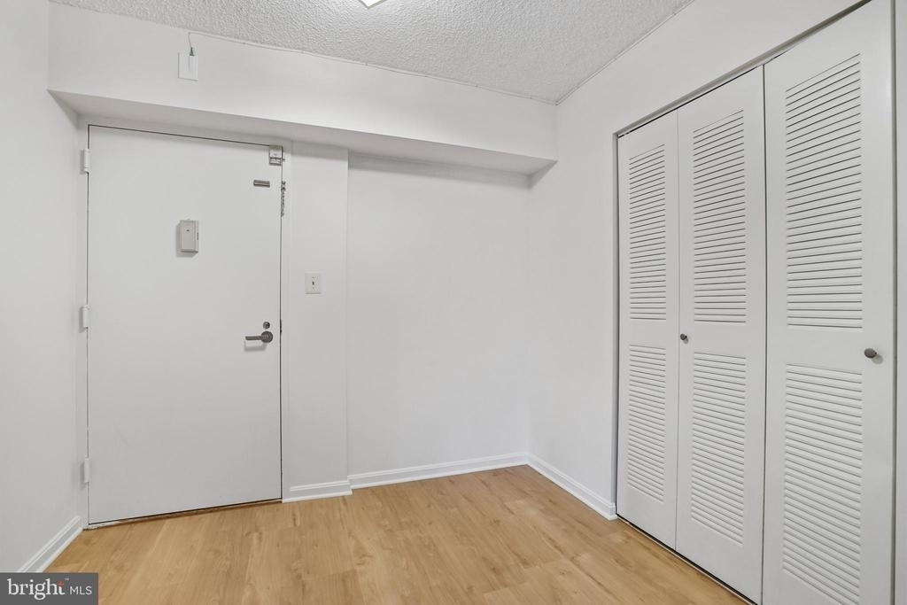 3800 Powell Lane - Photo 2