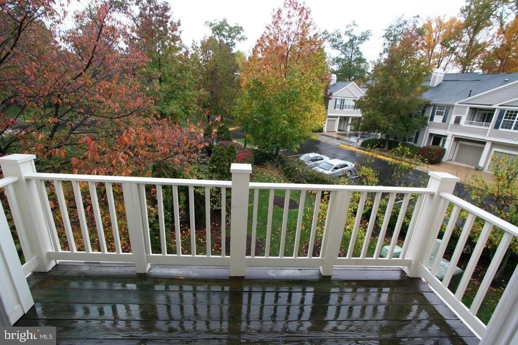 11402 Gate Hill Place - Photo 10
