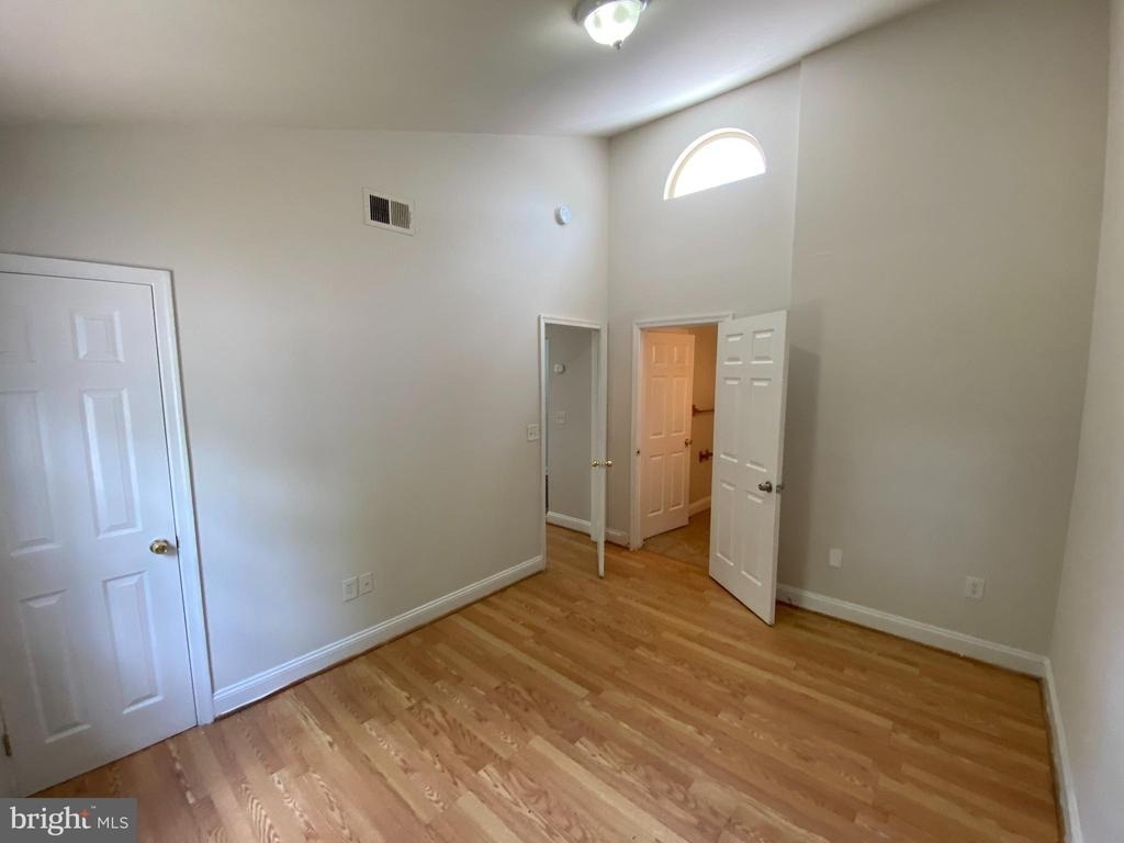 806 Weedon Street - Photo 12