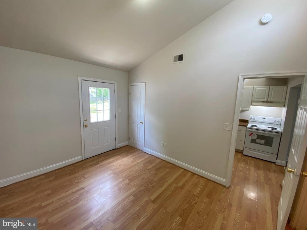 806 Weedon Street - Photo 13