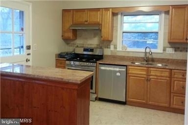 1432 S Greenbrier Street - Photo 5