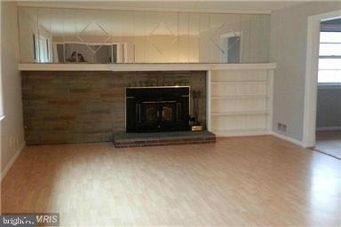 1432 S Greenbrier Street - Photo 2