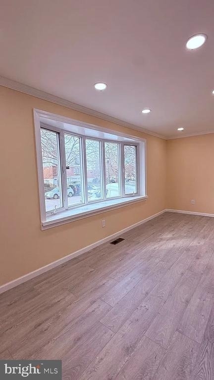 460 Parlin Street - Photo 5