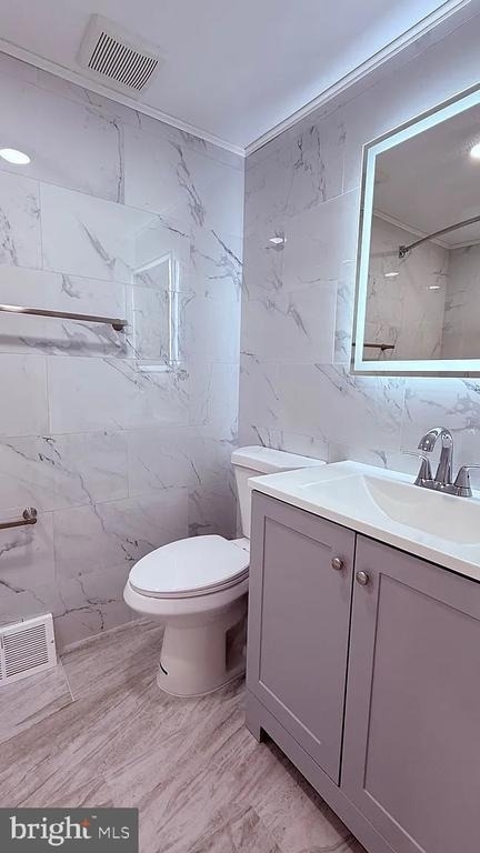 460 Parlin Street - Photo 2