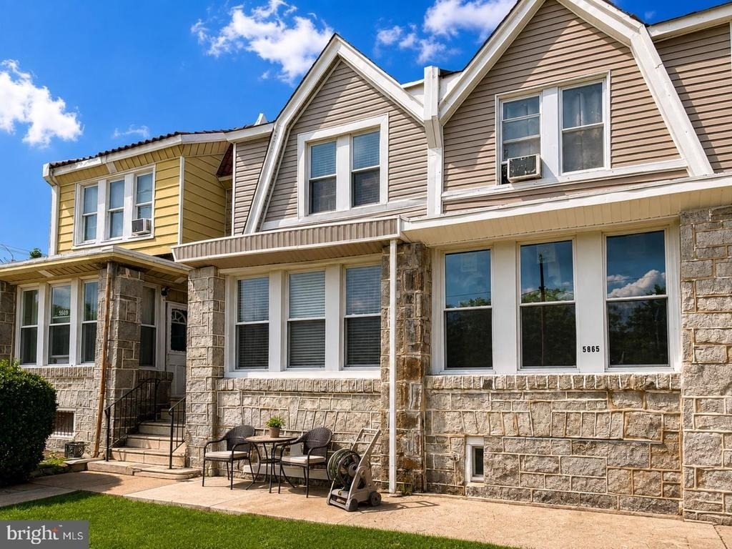5867 Upland Way - Photo 2