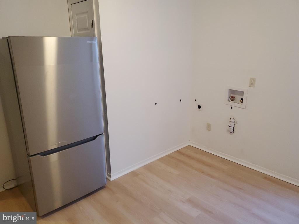 6040 Ogontz - Photo 8