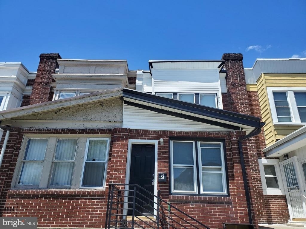 6040 Ogontz - Photo 0