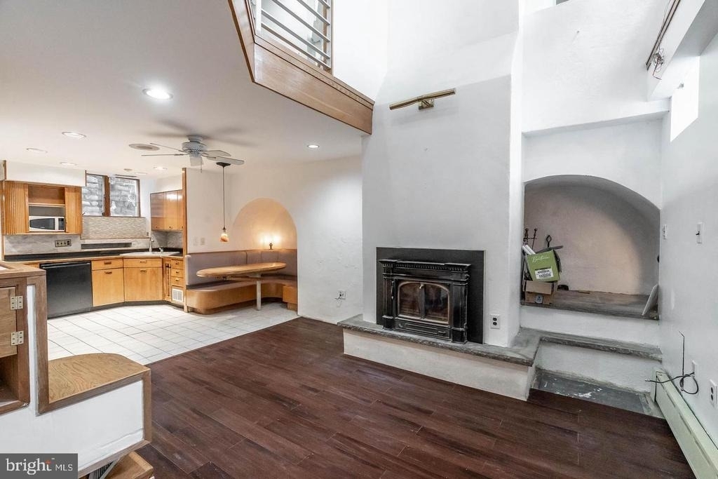 618 S Front Street - Photo 10