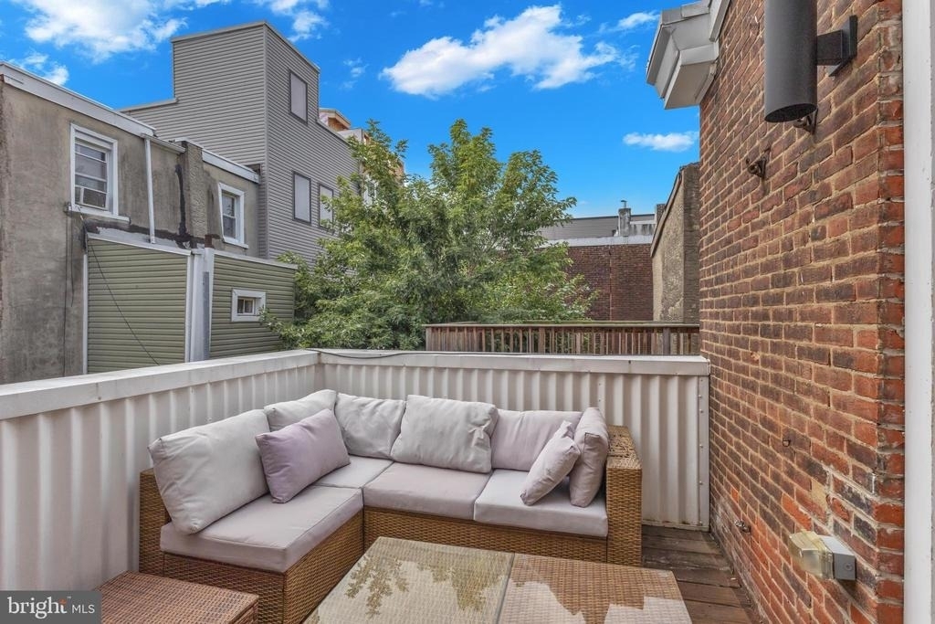 2313 Frankford Avenue - Photo 17