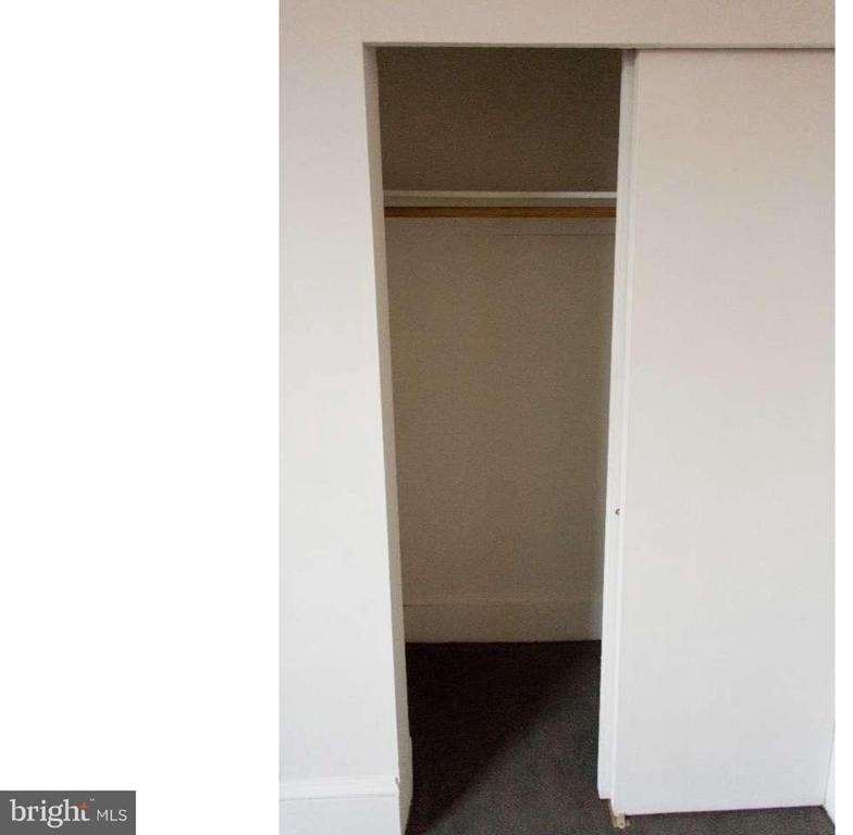 427 Vine Street - Photo 11