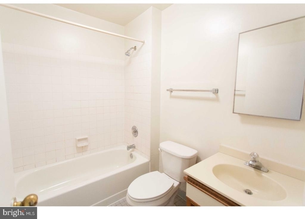 427 Vine Street - Photo 11