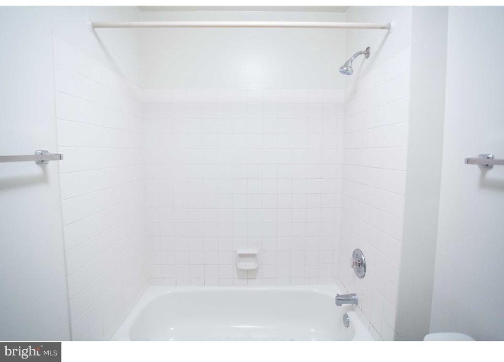 427 Vine Street - Photo 13