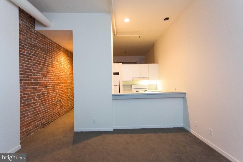130-2 Arch Street - Photo 6
