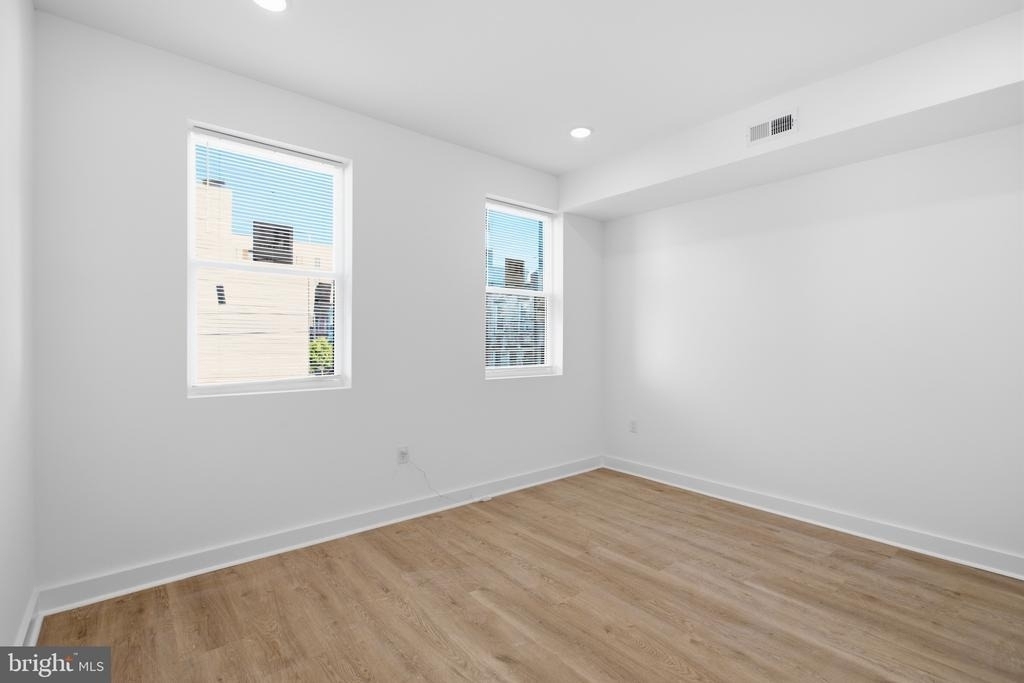 2126 N Percy Street - Photo 3
