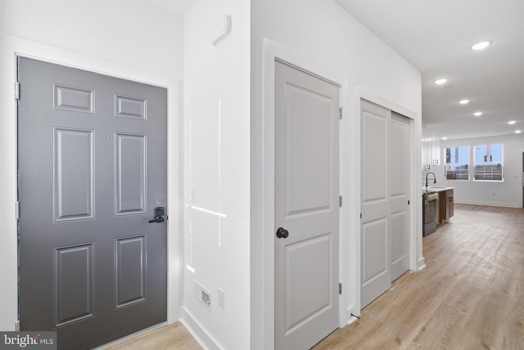 2126 N Percy Street - Photo 2
