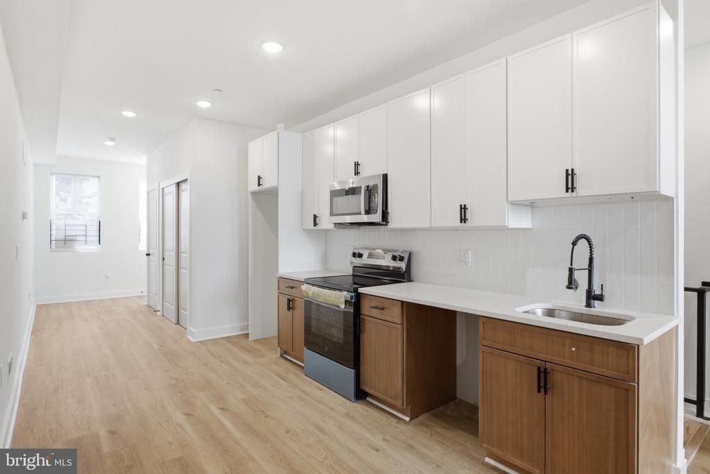2126 N Percy Street - Photo 0