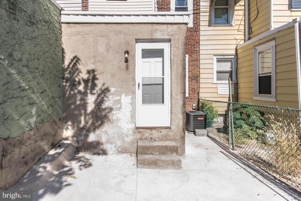 3617 Sepviva Street - Photo 20