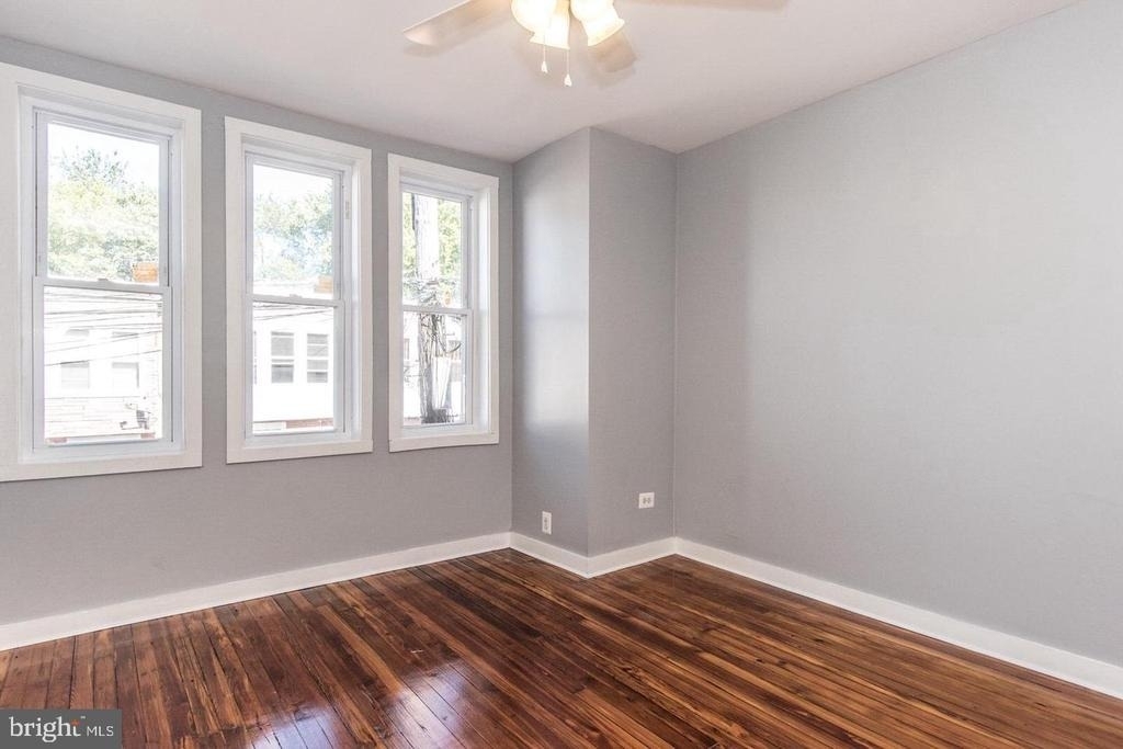 3617 Sepviva Street - Photo 12