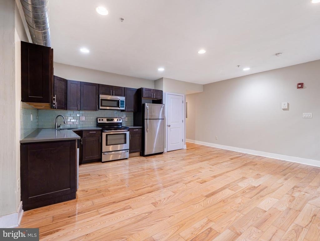 113 Gay Street - Photo 15