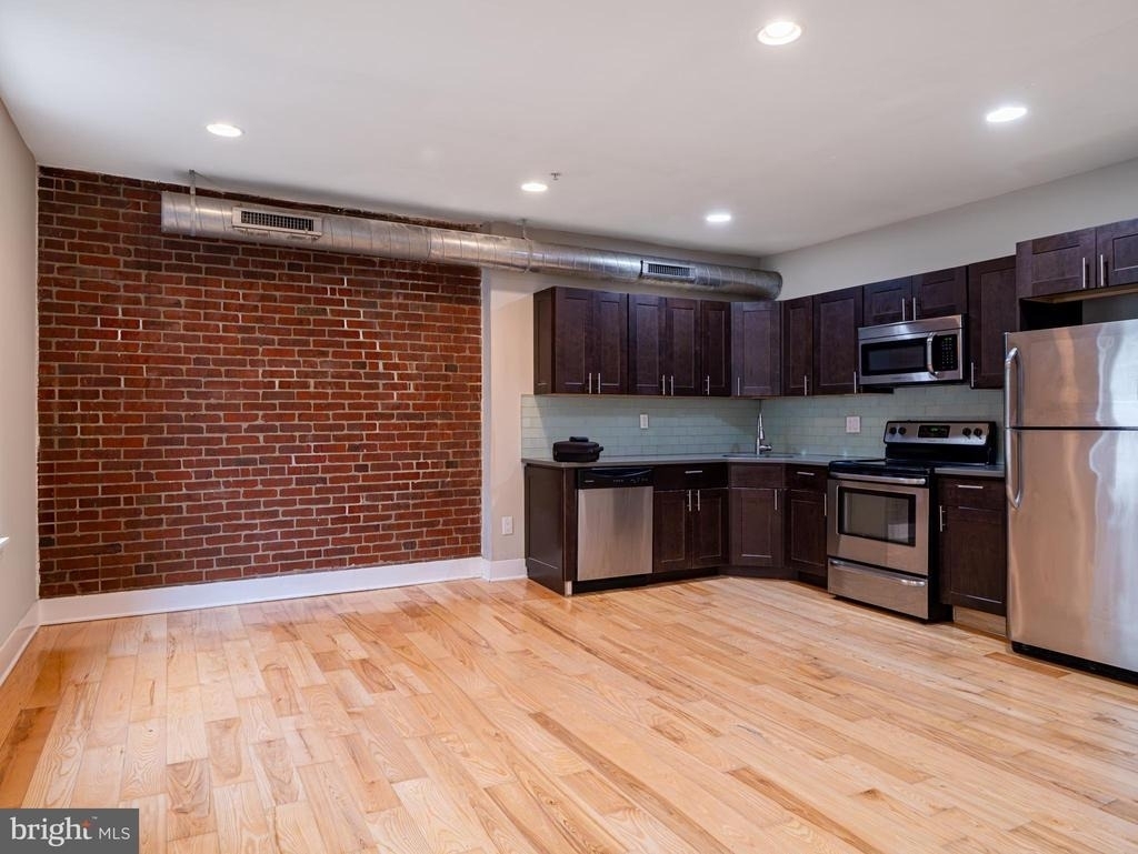 113 Gay Street - Photo 19