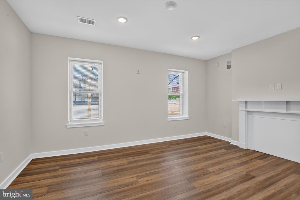 541 N Orianna Street - Photo 9