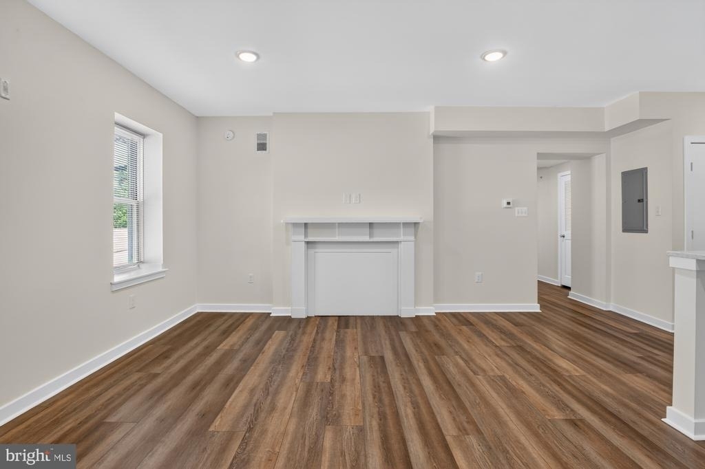 541 N Orianna Street - Photo 8