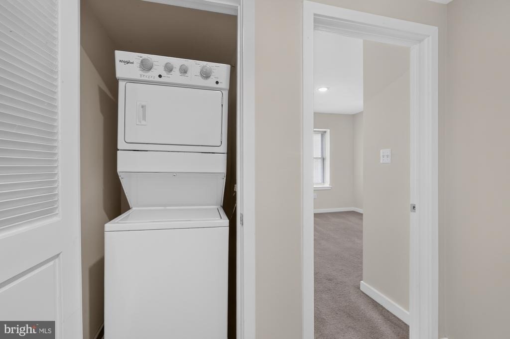 541 N Orianna Street - Photo 10