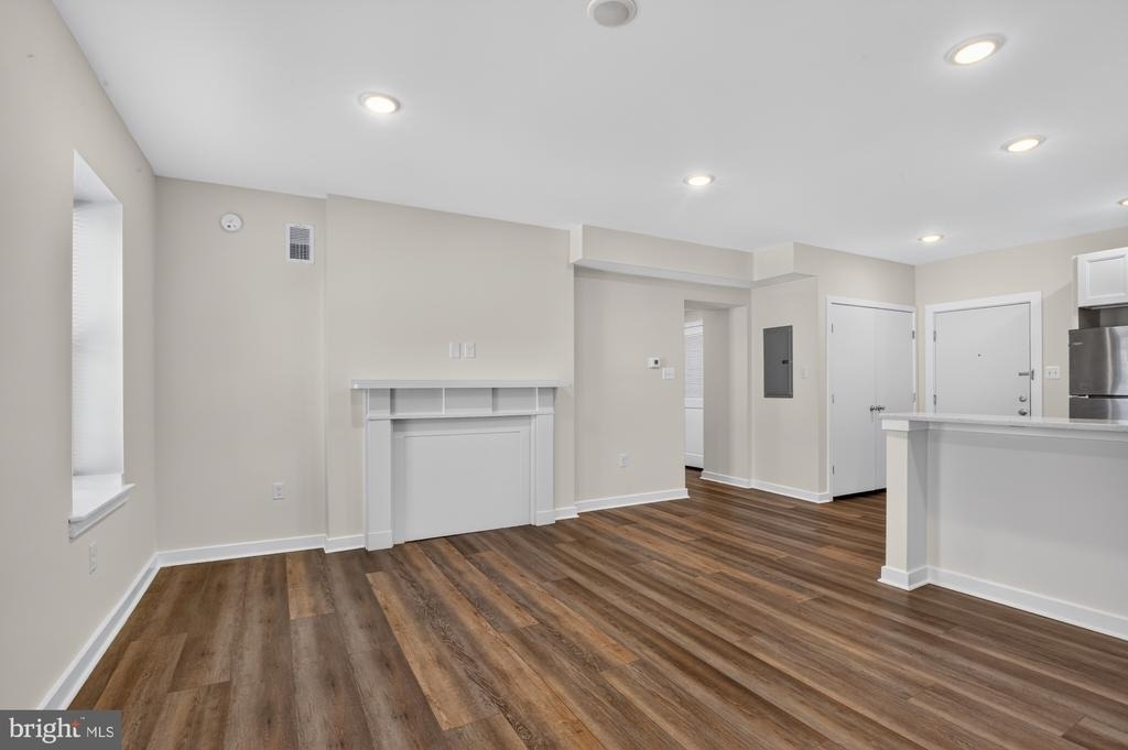 541 N Orianna Street - Photo 7