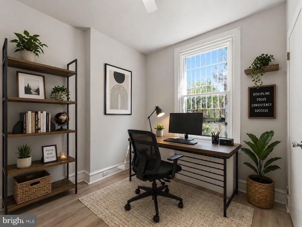 2009 Birch Street - Photo 4