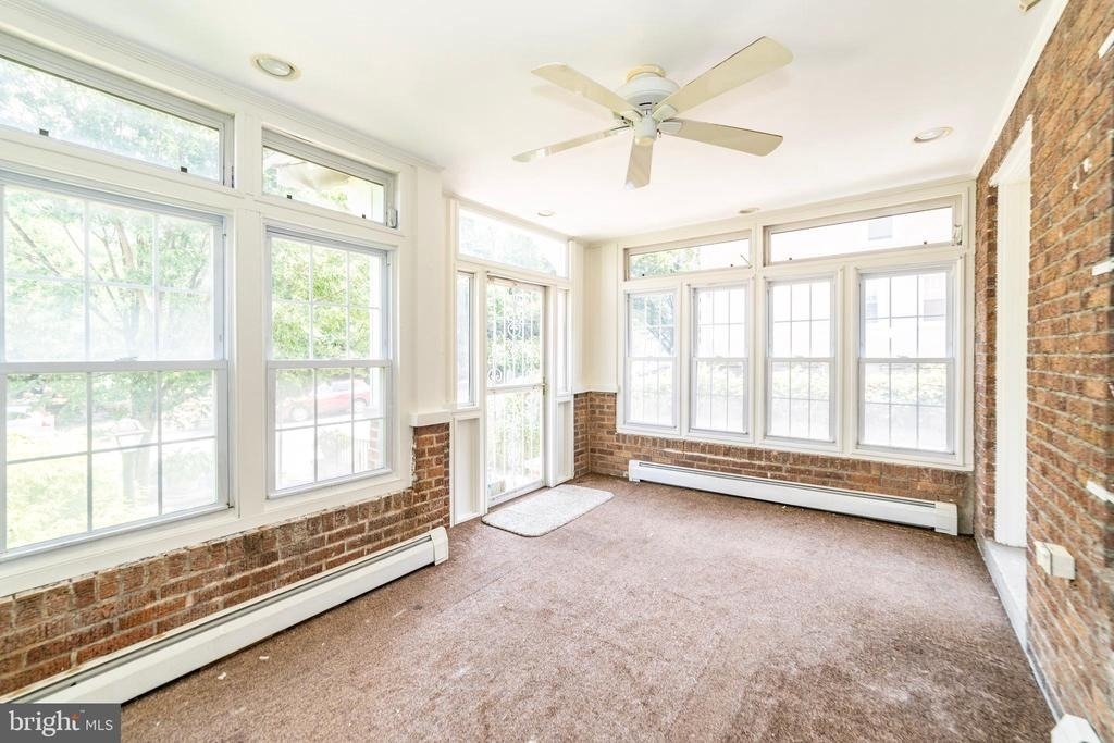 268 S 46th Street - Photo 4