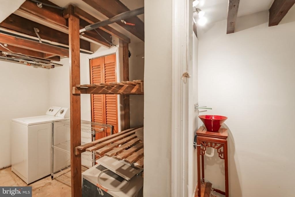 211 W Stiles Street - Photo 19